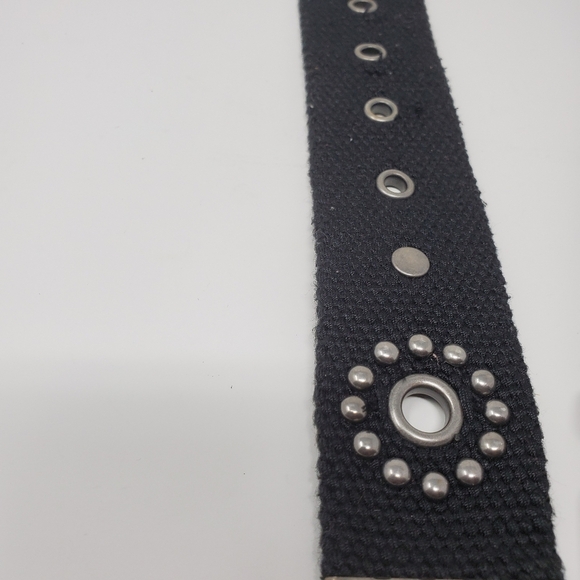 ESPRIT |  Belt w/ decorative hole embellishments - Picture 3 of 5